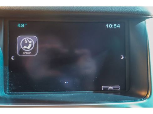 Used 2015 Chevrolet Suburban LT image 26