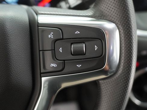 Used 2026 Chevrolet Blazer LT w/ Convenience Package FWD image 10