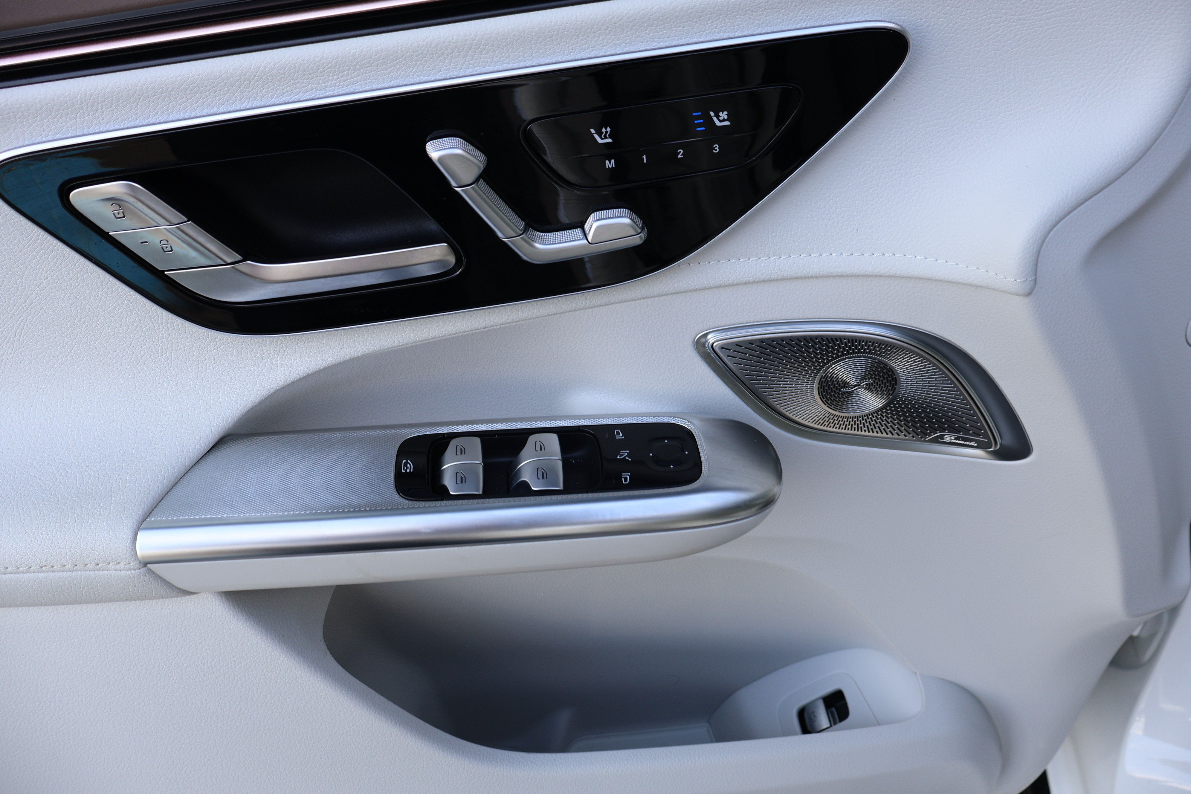 Certified 2025 Mercedes-Benz EQE 350+ 4MATIC SUV image 14