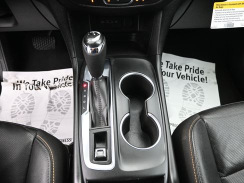 Certified 2020 Chevrolet Equinox LT w/ Sport Edition image 60