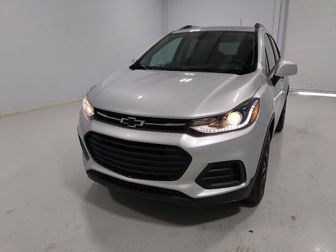 Used 2022 Chevrolet Trax LT w/ Sport Edition AWD/4WD image 15