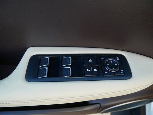 Used 2019 Lexus RX 350L 350L image 16