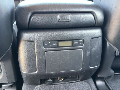 Used 2021 Nissan Armada SL RWD image 23