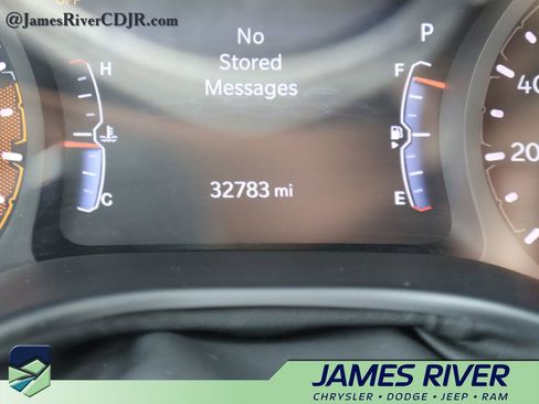 Used 2025 Jeep Compass Limited AWD/4WD image 29