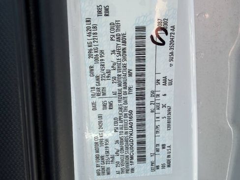 Used 2019 Ford Escape SE FWD image 8