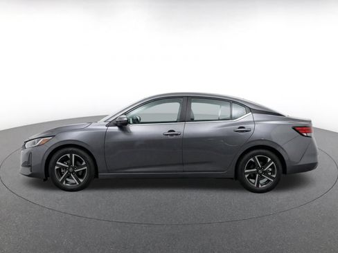 Used 2025 Nissan Sentra SV FWD image 4