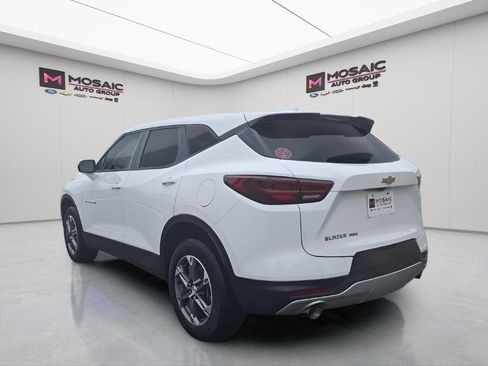 Used 2023 Chevrolet Blazer LT image 5