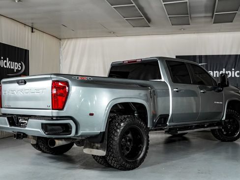 Used 2024 Chevrolet Silverado 3500 LT w/ Convenience Package AWD/4WD image 9