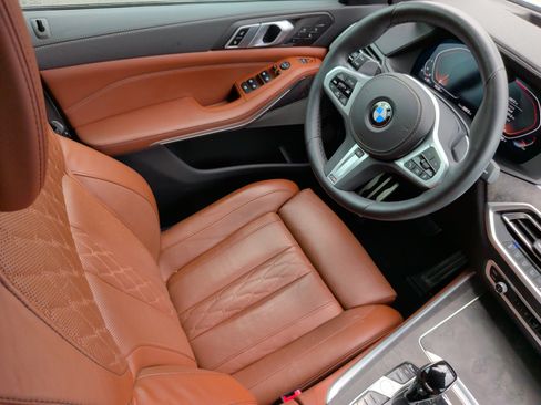 Used 2022 BMW X5 M50i AWD/4WD image 34
