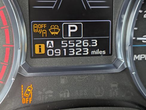 Used 2017 Subaru Forester 2.5i Premium AWD/4WD image 9