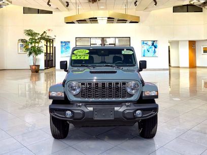 Used 2025 Jeep Gladiator Sport