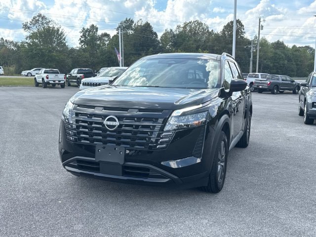 Used 2026 Nissan Pathfinder SV AWD/4WD image 9