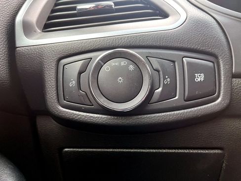 Used 2020 Ford Edge SE AWD/4WD image 26