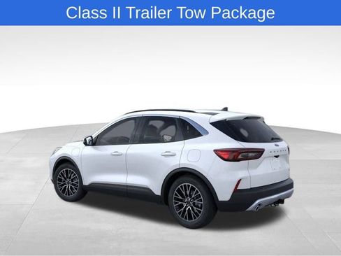 New 2025 Ford Escape SE w/ Class II Trailer Tow Package image 4