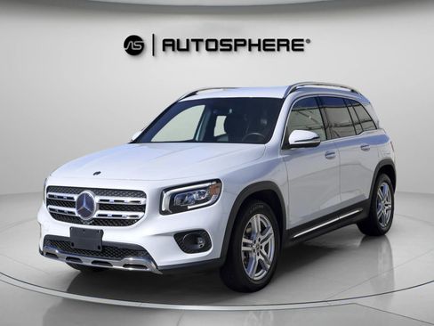 Used 2020 Mercedes-Benz GLB 250 4MATIC image 4
