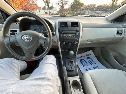 Used 2009 Toyota Corolla LE image 16