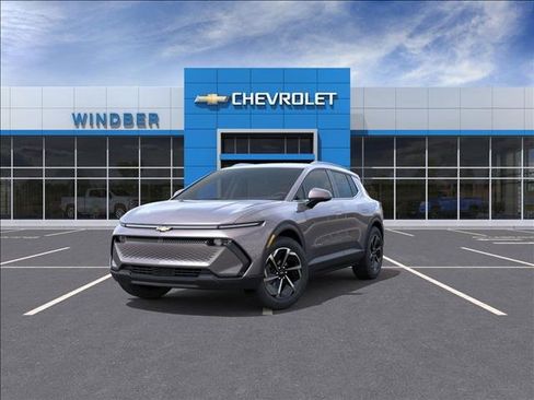 New 2026 Chevrolet Equinox EV LT image 8