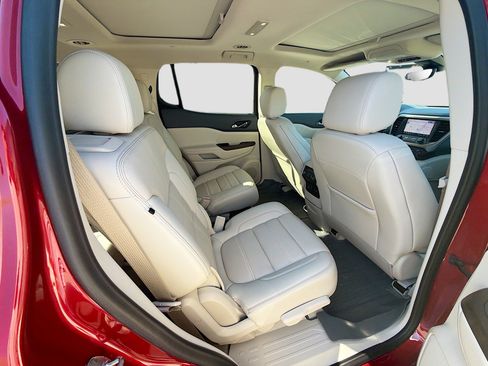 Used 2022 GMC Acadia Denali w/ Denali Ultimate Package image 29