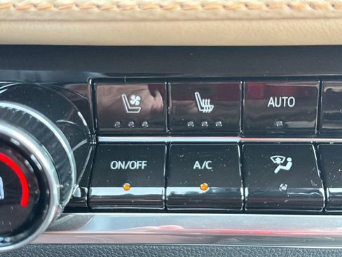 New 2026 Chevrolet Equinox ACTIV w/ Convenience Package III image 23