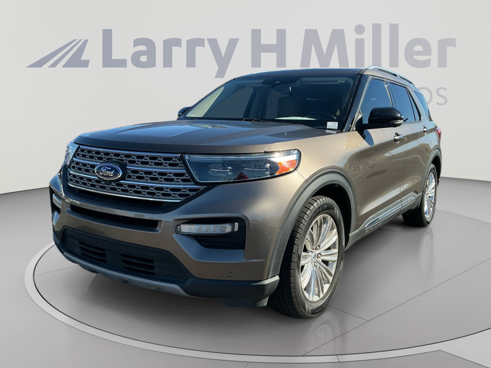 Used 2021 Ford Explorer Limited w/ Equipment Group 301A RWD image 1