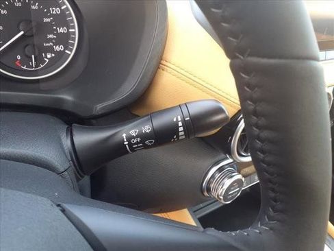 New 2025 Nissan Sentra SV image 36