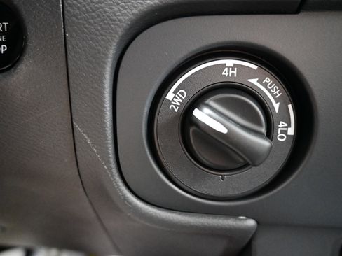 New 2026 Nissan Frontier PRO-4X w/ Pro-4x Convenience Package image 29