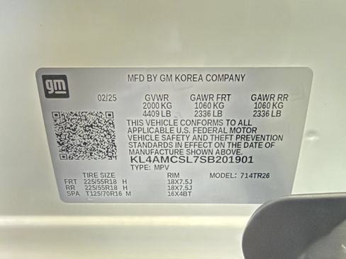 Used 2025 Buick Encore GX Preferred AWD/4WD image 27
