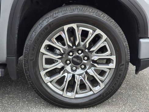 Certified 2024 GMC Sierra 1500 Denali Ultimate image 28