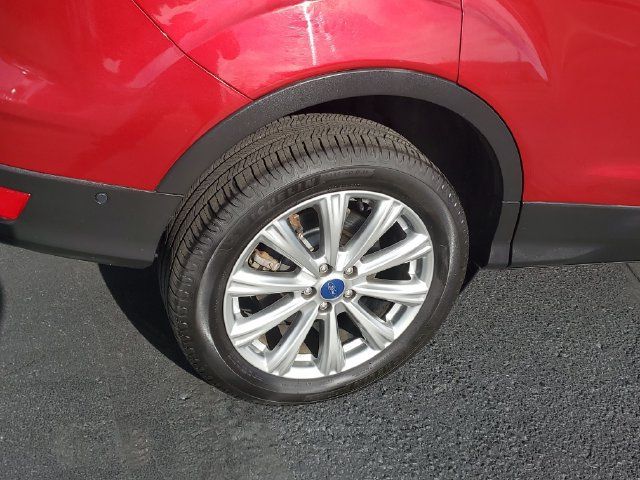 Used 2018 Ford Escape Titanium AWD/4WD image 5