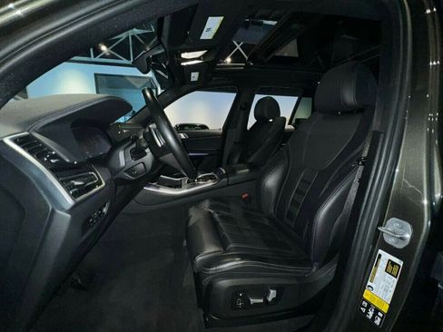 Used 2022 BMW X5 xDrive40i w/ Premium Package image 16