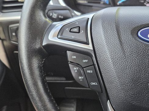 Used 2019 Ford Edge SEL w/ Equipment Group 201A image 27