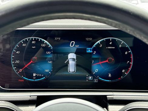 Used 2021 Mercedes-Benz GLE 350 4MATIC w/ AMG Line Exterior image 40