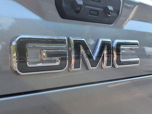New 2026 GMC Sierra 2500 Denali Ultimate AWD/4WD image 10