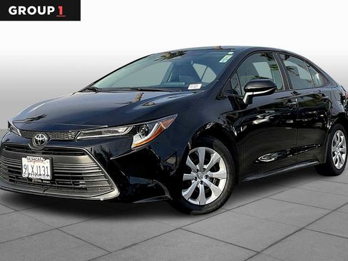 Used 2024 Toyota Corolla LE image 1