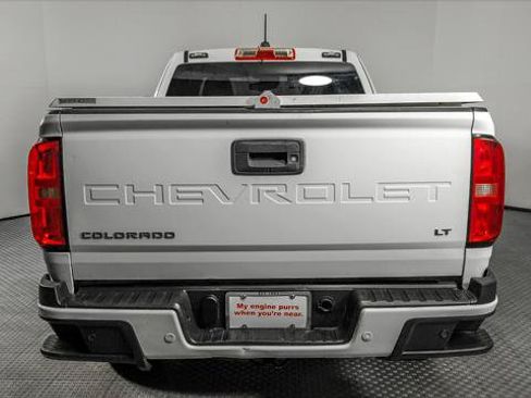 Used 2022 Chevrolet Colorado LT w/ Fleet Safety Package RWD image 7