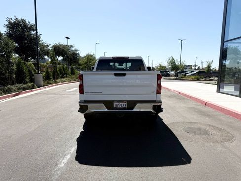 Used 2024 Chevrolet Silverado 1500 LT w/ Convenience Package II AWD/4WD image 8