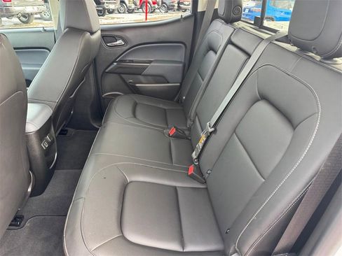 Used 2022 Chevrolet Colorado Z71 w/ Safety Package image 8