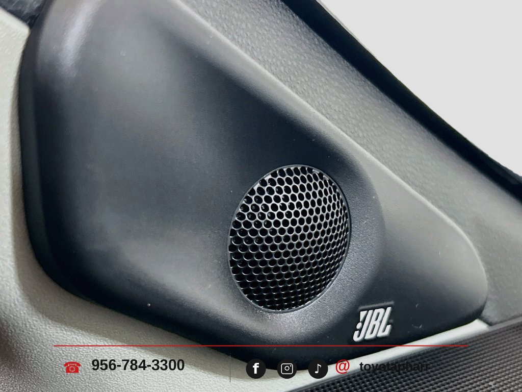 New 2027 Toyota Prius Plug-In Hybrid FWD image 17
