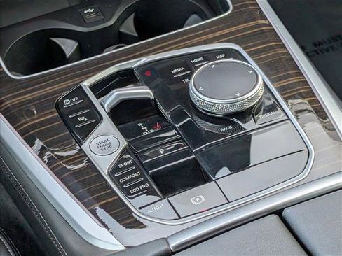 Certified 2025 BMW X5 sDrive40i w/ Parking Assistance Package image 12