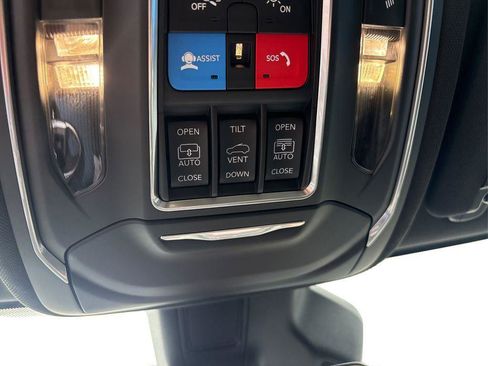 New 2026 Jeep Grand Cherokee L Limited AWD/4WD image 18