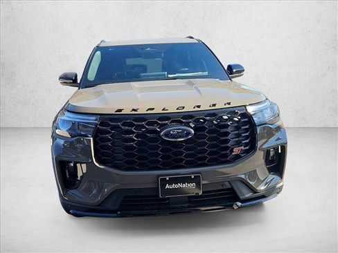 New 2026 Ford Explorer ST w/ Sun And Sound Package image 8