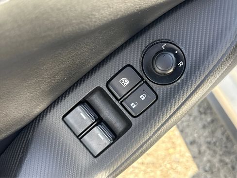 Used 2020 MAZDA MX-5 Miata RF Club RWD image 31