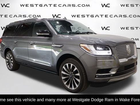Used 2021 Lincoln Navigator L Reserve image 2