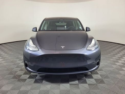 Used 2021 Tesla Model Y Long Range image 8