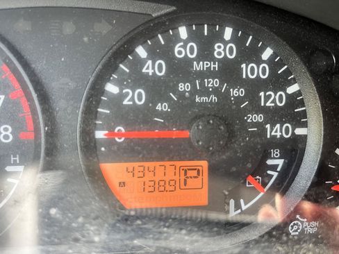 Used 2019 Nissan Frontier SV w/ Value Truck Package AWD/4WD image 17