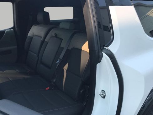 Used 2026 GMC Hummer EV SUV AWD/4WD image 36