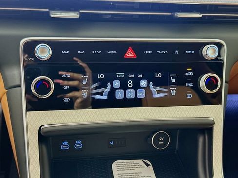 New 2026 Genesis GV80 3.5T Prestige AWD/4WD image 14