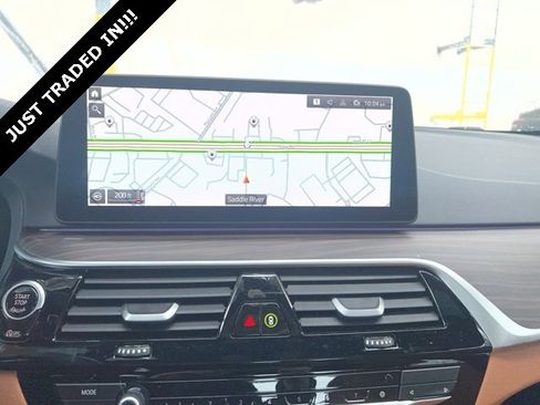 Used 2023 BMW 530i xDrive w/ Premium Package image 8