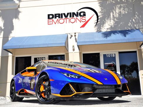 Used 2020 Lamborghini Huracan EVO AWD/4WD image 12