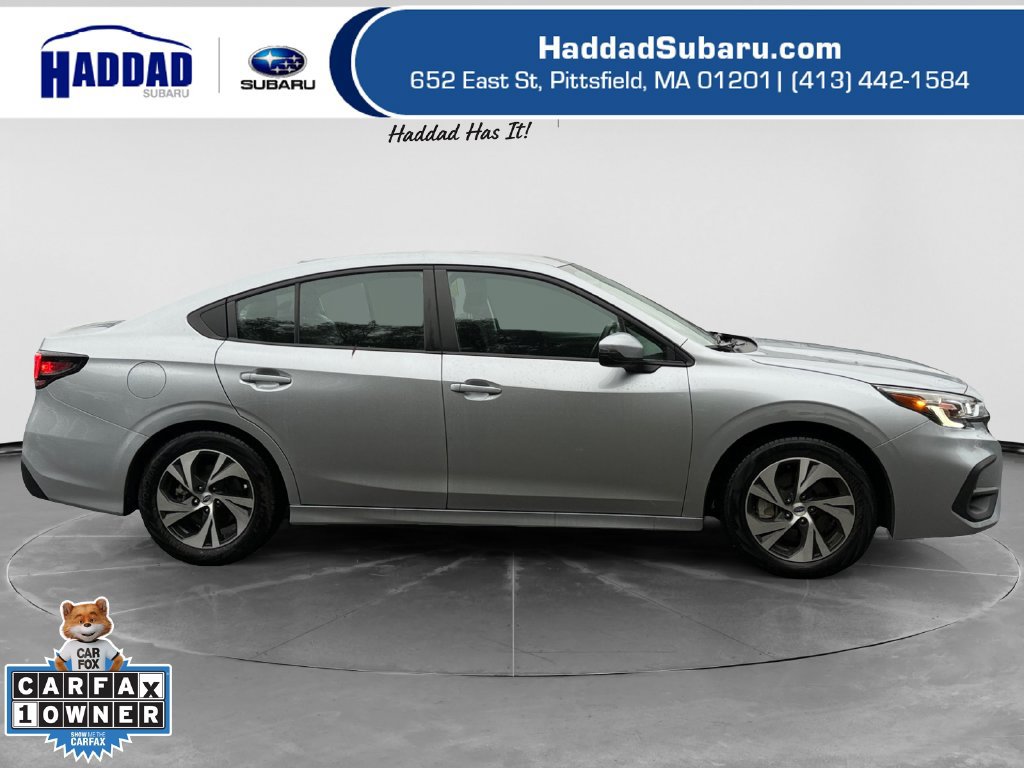 Used 2025 Subaru Legacy Premium AWD/4WD image 2